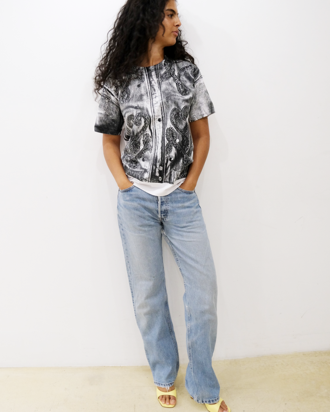 TROMPE L’OEIL PRINTED TEE